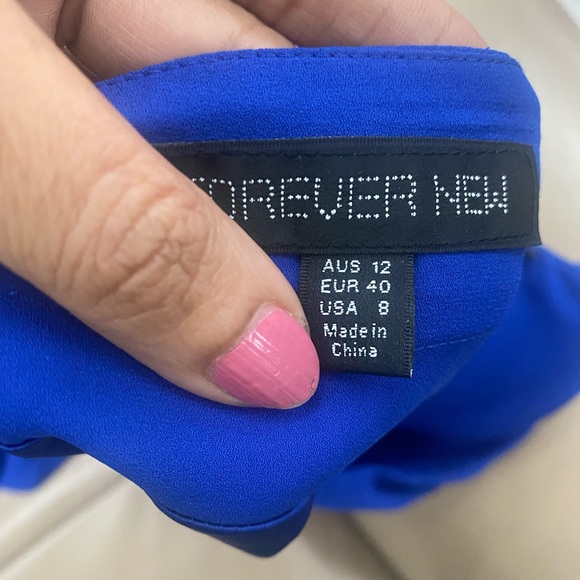 ❌SOLD❌STUNNING FOREVER NEW TULIP DRAPE HIGH LOW FOREVER NEW SKIRT IN BLUE COLOR - Picture 4 of 4